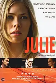 Julie (2011)