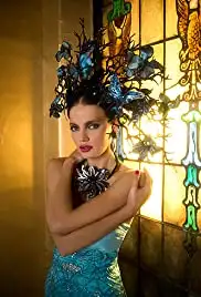 Sue Wong: Beauty. Magic. Transformation. (2010)